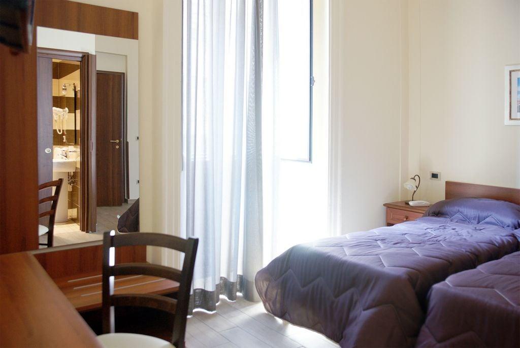 Hotel Sofia Катания Экстерьер фото