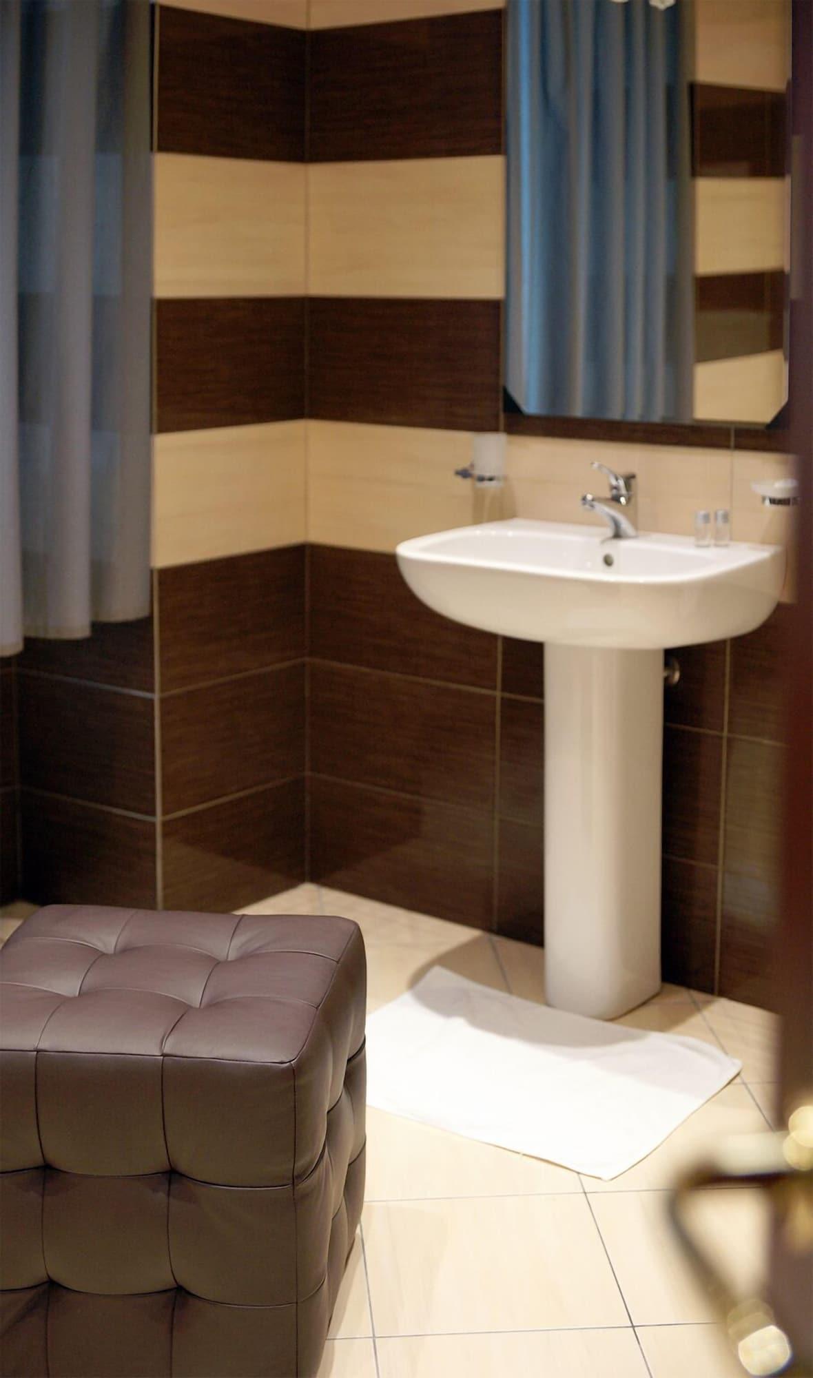 Hotel Sofia Катания Экстерьер фото